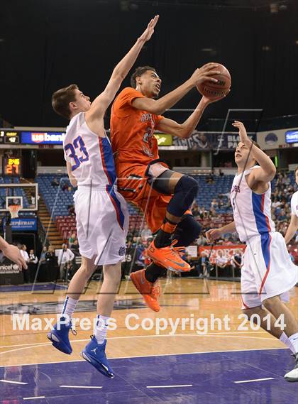 Thumbnail 3 in Folsom vs. Cosumnes Oaks (CIF SJS D2 Final) photogallery.