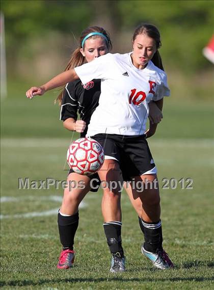 Thumbnail 3 in Fort Dodge vs. East photogallery.