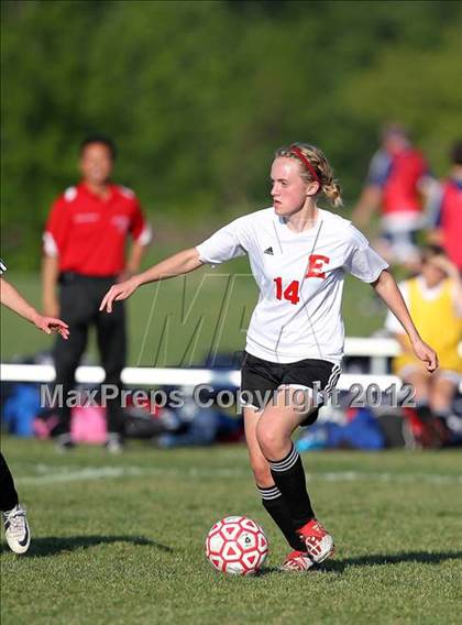 Thumbnail 1 in Fort Dodge vs. East photogallery.