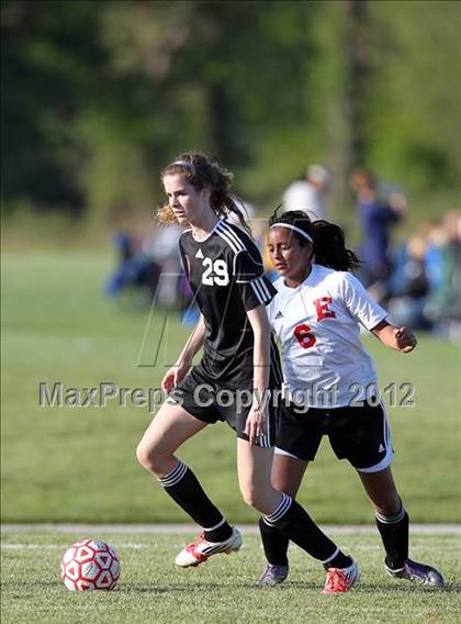 Thumbnail 1 in Fort Dodge vs. East photogallery.