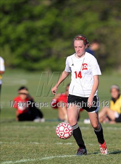 Thumbnail 3 in Fort Dodge vs. East photogallery.