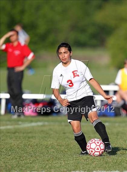Thumbnail 3 in Fort Dodge vs. East photogallery.