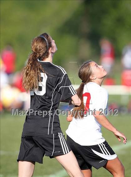 Thumbnail 1 in Fort Dodge vs. East photogallery.