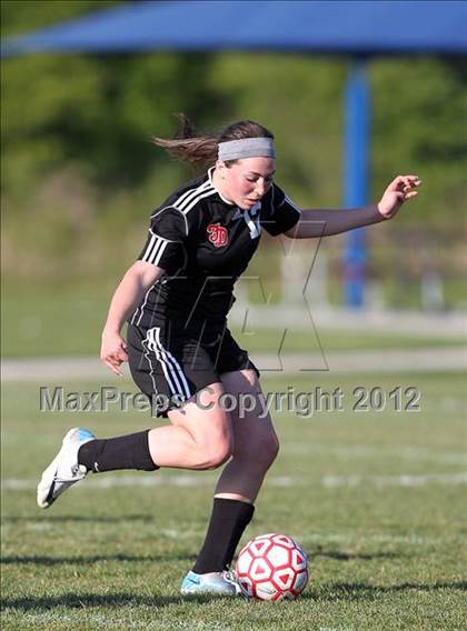 Thumbnail 1 in Fort Dodge vs. East photogallery.
