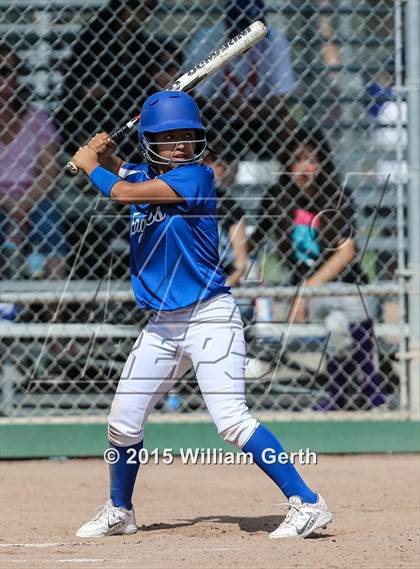 Thumbnail 1 in Irvington vs. Clayton Valley Charter photogallery.