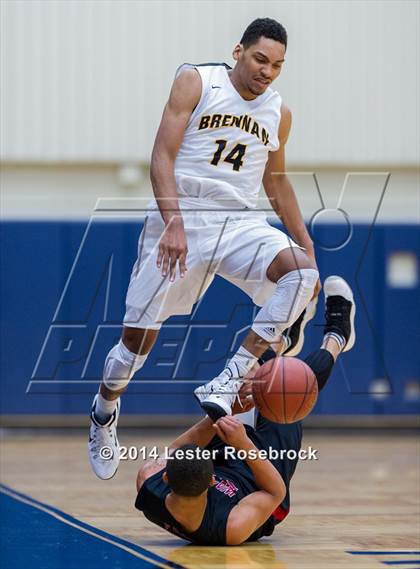 Thumbnail 2 in Wagner vs. Brennan photogallery.