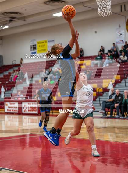 Thumbnail 1 in Fossil Ridge vs. Highlands Ranch photogallery.