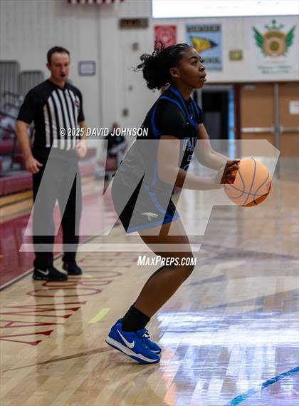 Thumbnail 3 in Fossil Ridge vs. Highlands Ranch photogallery.