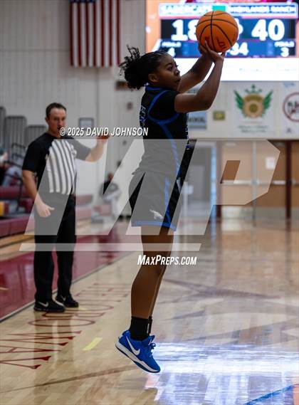 Thumbnail 2 in Fossil Ridge vs. Highlands Ranch photogallery.