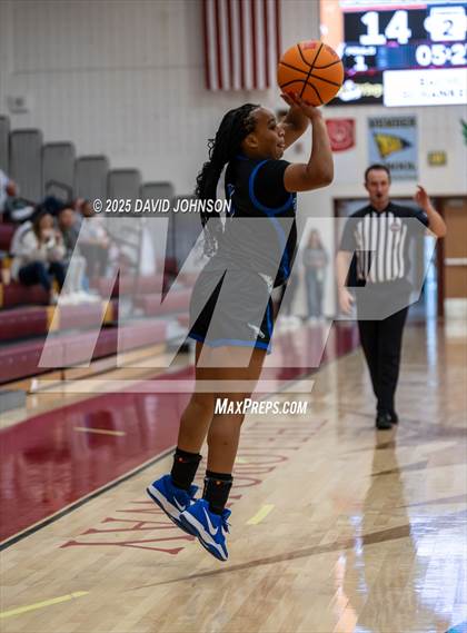 Thumbnail 3 in Fossil Ridge vs. Highlands Ranch photogallery.