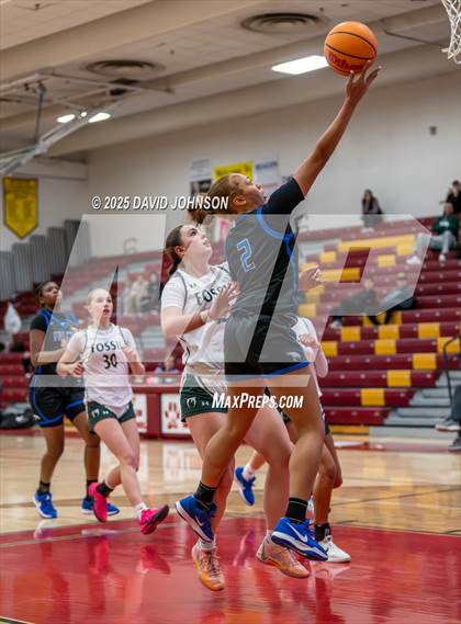 Thumbnail 2 in Fossil Ridge vs. Highlands Ranch photogallery.