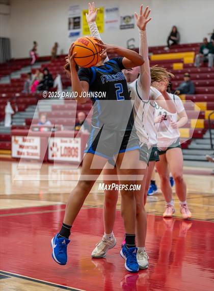 Thumbnail 2 in Fossil Ridge vs. Highlands Ranch photogallery.