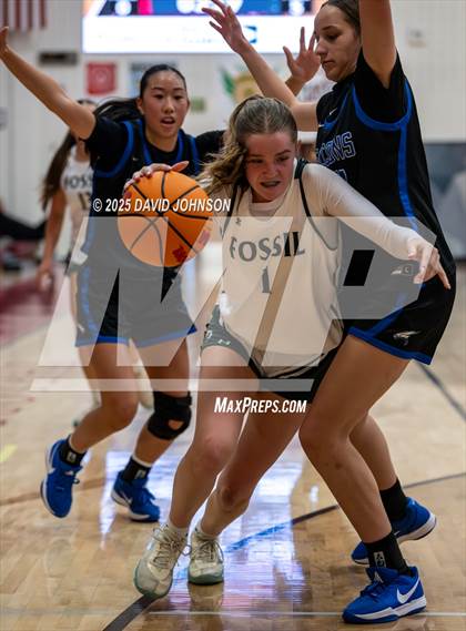 Thumbnail 3 in Fossil Ridge vs. Highlands Ranch photogallery.