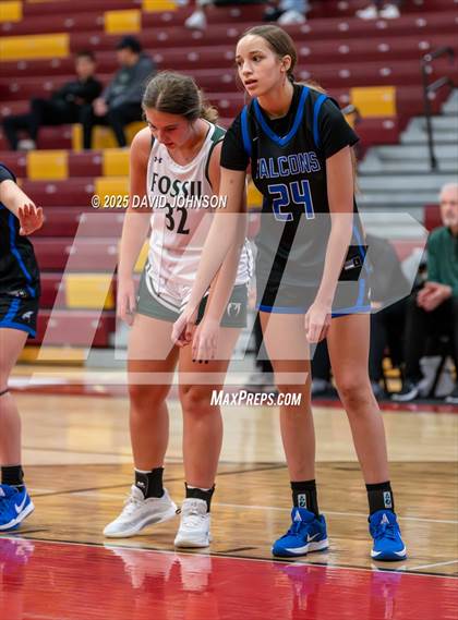 Thumbnail 2 in Fossil Ridge vs. Highlands Ranch photogallery.