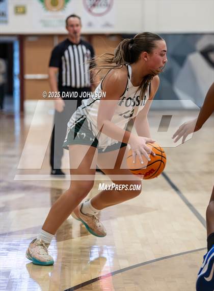 Thumbnail 2 in Fossil Ridge vs. Highlands Ranch photogallery.