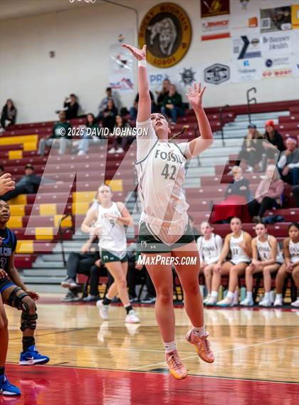 Thumbnail 1 in Fossil Ridge vs. Highlands Ranch photogallery.