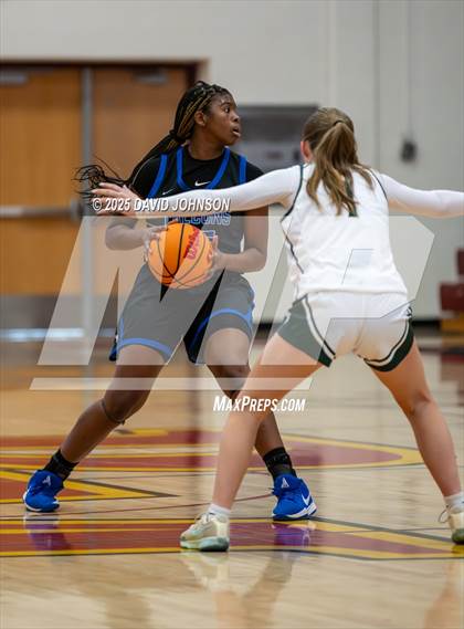 Thumbnail 2 in Fossil Ridge vs. Highlands Ranch photogallery.