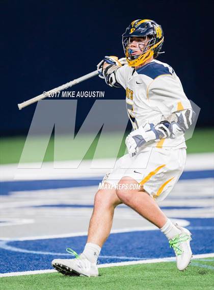 Thumbnail 3 in Westlake vs. Highland Park photogallery.