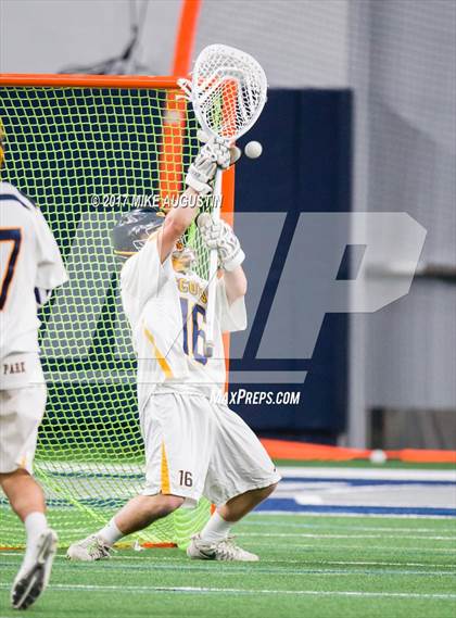Thumbnail 3 in Westlake vs. Highland Park photogallery.