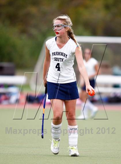 Thumbnail 1 in Parkway South vs Parkway West photogallery.