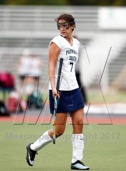 Thumbnail 1 in Parkway South vs Parkway West photogallery.