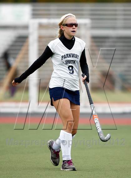 Thumbnail 1 in Parkway South vs Parkway West photogallery.