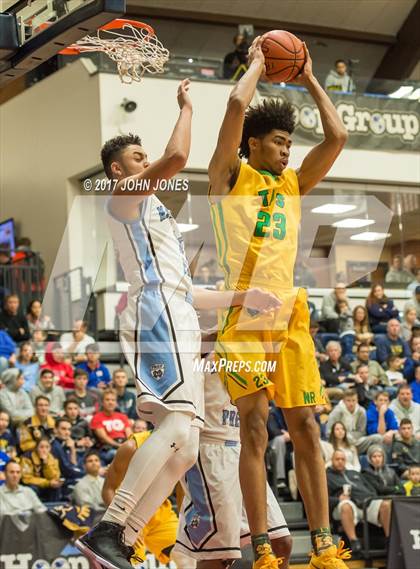 Thumbnail 2 in Mater Dei vs. Patrick School (HoopGroup Boardwalk Classic) photogallery.