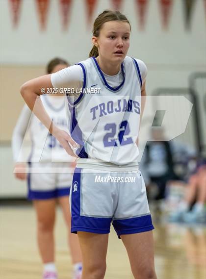 Thumbnail 2 in Tamalpais @ Petaluma photogallery.