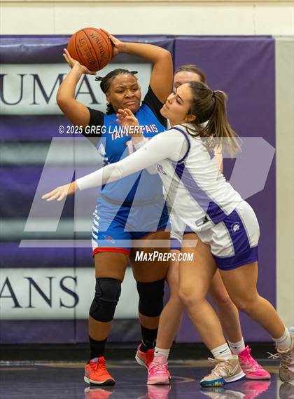 Thumbnail 1 in Tamalpais @ Petaluma photogallery.