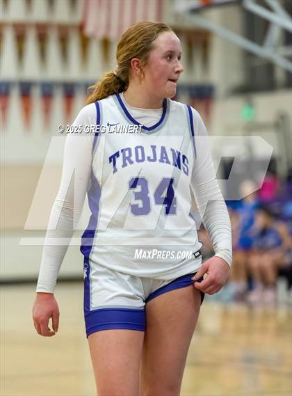 Thumbnail 2 in Tamalpais @ Petaluma photogallery.