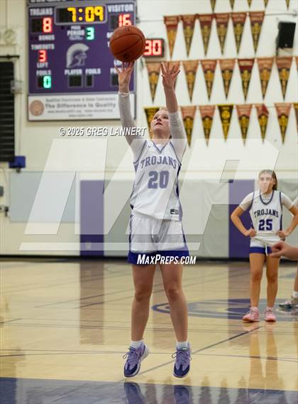 Thumbnail 2 in Tamalpais @ Petaluma photogallery.