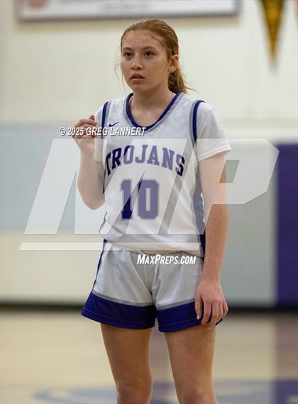 Thumbnail 2 in Tamalpais @ Petaluma photogallery.