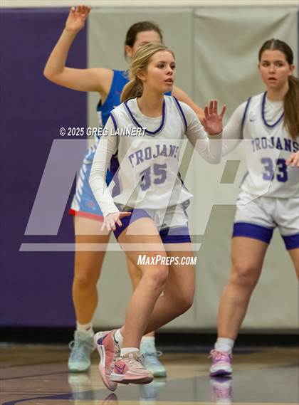 Thumbnail 3 in Tamalpais @ Petaluma photogallery.