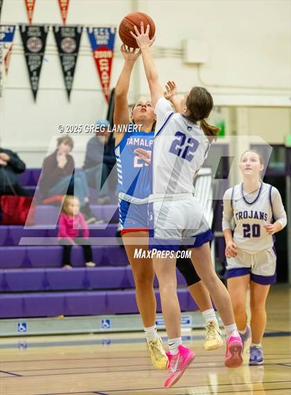 Thumbnail 3 in Tamalpais @ Petaluma photogallery.