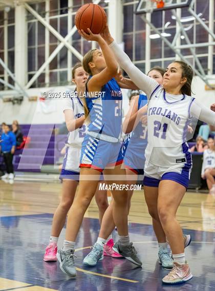 Thumbnail 1 in Tamalpais @ Petaluma photogallery.