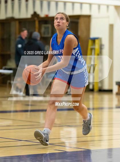 Thumbnail 1 in Tamalpais @ Petaluma photogallery.