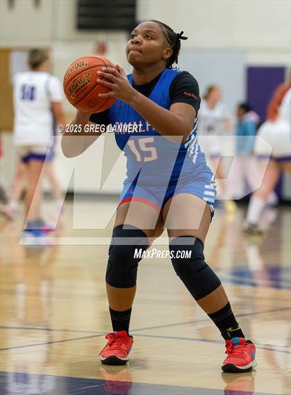 Thumbnail 3 in Tamalpais @ Petaluma photogallery.