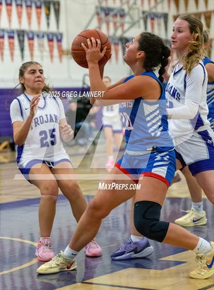 Thumbnail 2 in Tamalpais @ Petaluma photogallery.