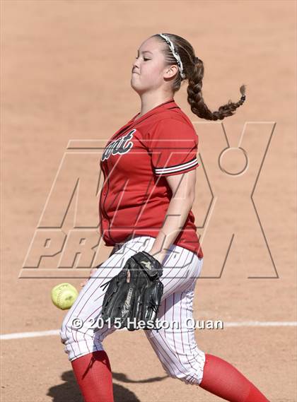 Thumbnail 1 in Millikan vs. Hart (Woodbridge Classic) photogallery.