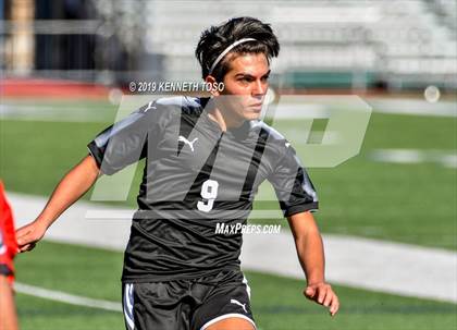 Thumbnail 1 in Clark vs. Clemens photogallery.