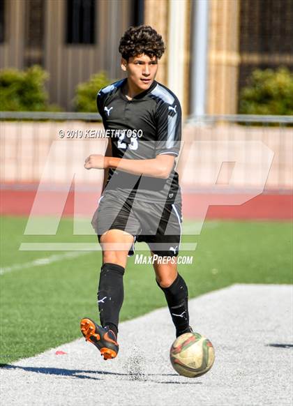 Thumbnail 3 in Clark vs. Clemens photogallery.