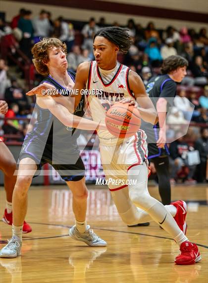 Thumbnail 3 in Kountze vs. Lipan (Tenaha ISD Holiday Hoops) photogallery.