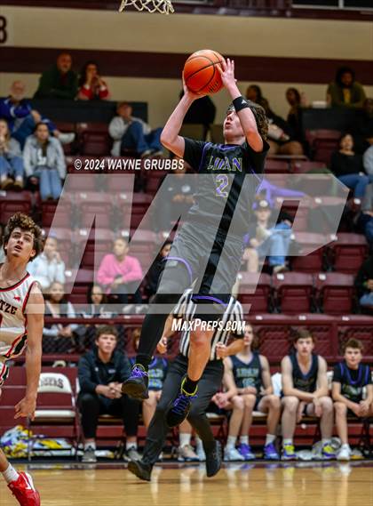 Thumbnail 2 in Kountze vs. Lipan (Tenaha ISD Holiday Hoops) photogallery.