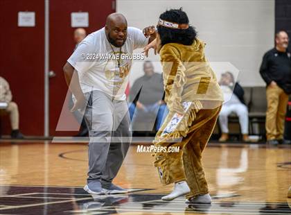 Thumbnail 1 in Kountze vs. Lipan (Tenaha ISD Holiday Hoops) photogallery.