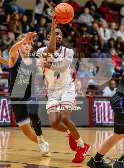 Thumbnail 3 in Kountze vs. Lipan (Tenaha ISD Holiday Hoops) photogallery.