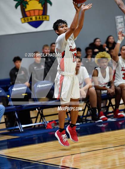 Thumbnail 3 in Clearwater vs Booker (Prep Hoops Sunbash) photogallery.