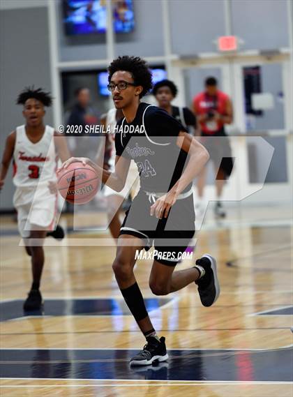 Thumbnail 1 in Clearwater vs Booker (Prep Hoops Sunbash) photogallery.