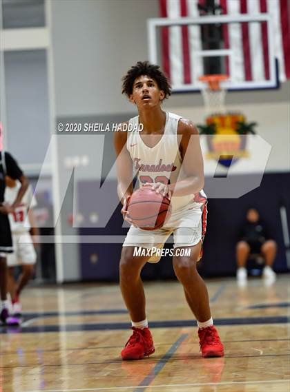 Thumbnail 2 in Clearwater vs Booker (Prep Hoops Sunbash) photogallery.