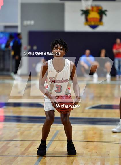 Thumbnail 3 in Clearwater vs Booker (Prep Hoops Sunbash) photogallery.