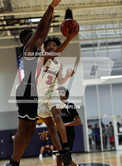 Thumbnail 2 in Clearwater vs Booker (Prep Hoops Sunbash) photogallery.